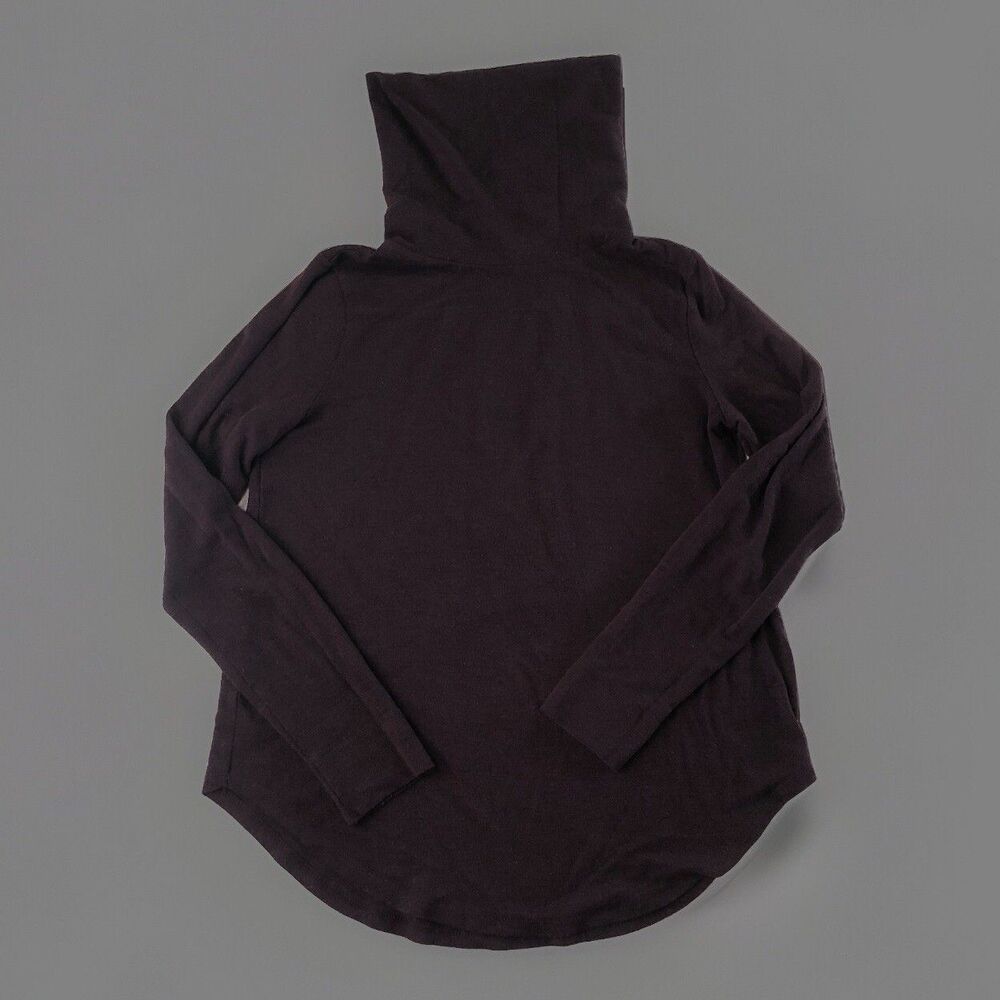Ann Taylor Loft Turtleneck Purple / Burgundy Shirt Size Petite Medium
